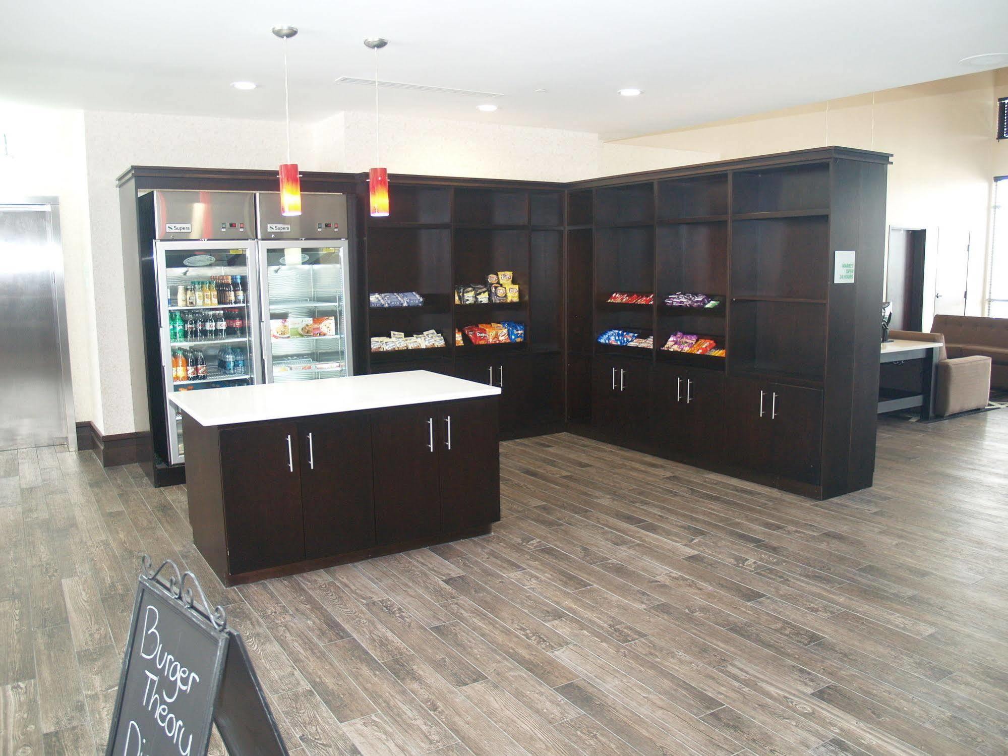 Holiday Inn Salina By Ihg Zewnętrze zdjęcie